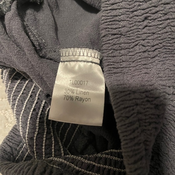 Wide leg ankle length/cropped pants - Picture 4 of 4